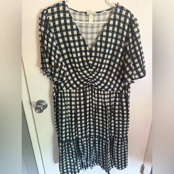 Ava & Viv Navy and White Plaid Midi Dress - Picture 1 of 2